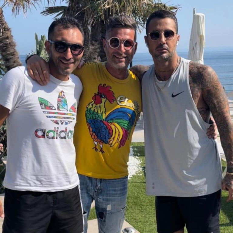 Il nostro Francesco Di Paola al centro, con Ciccio Lodi ex calciatore del Catania e Fabrizio Corona